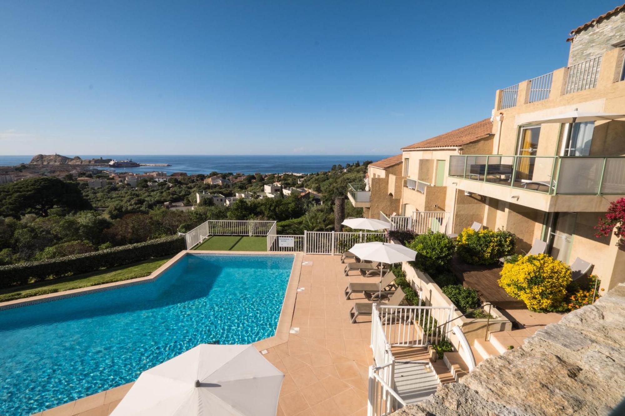 Hotel Funtana Marina LʼÎle-Rousse Exteriér fotografie