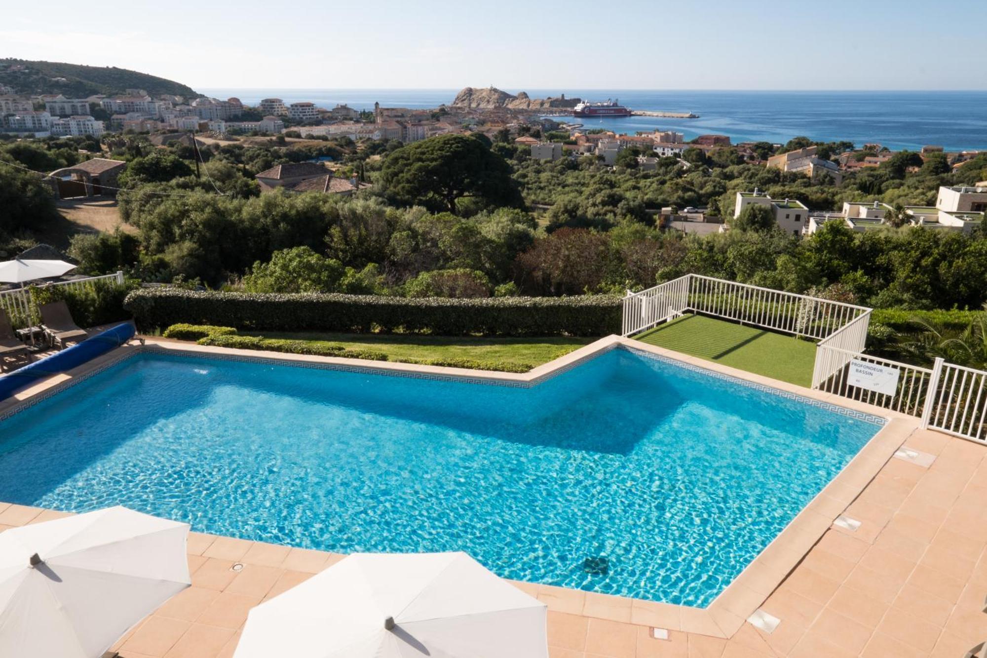Hotel Funtana Marina LʼÎle-Rousse Exteriér fotografie