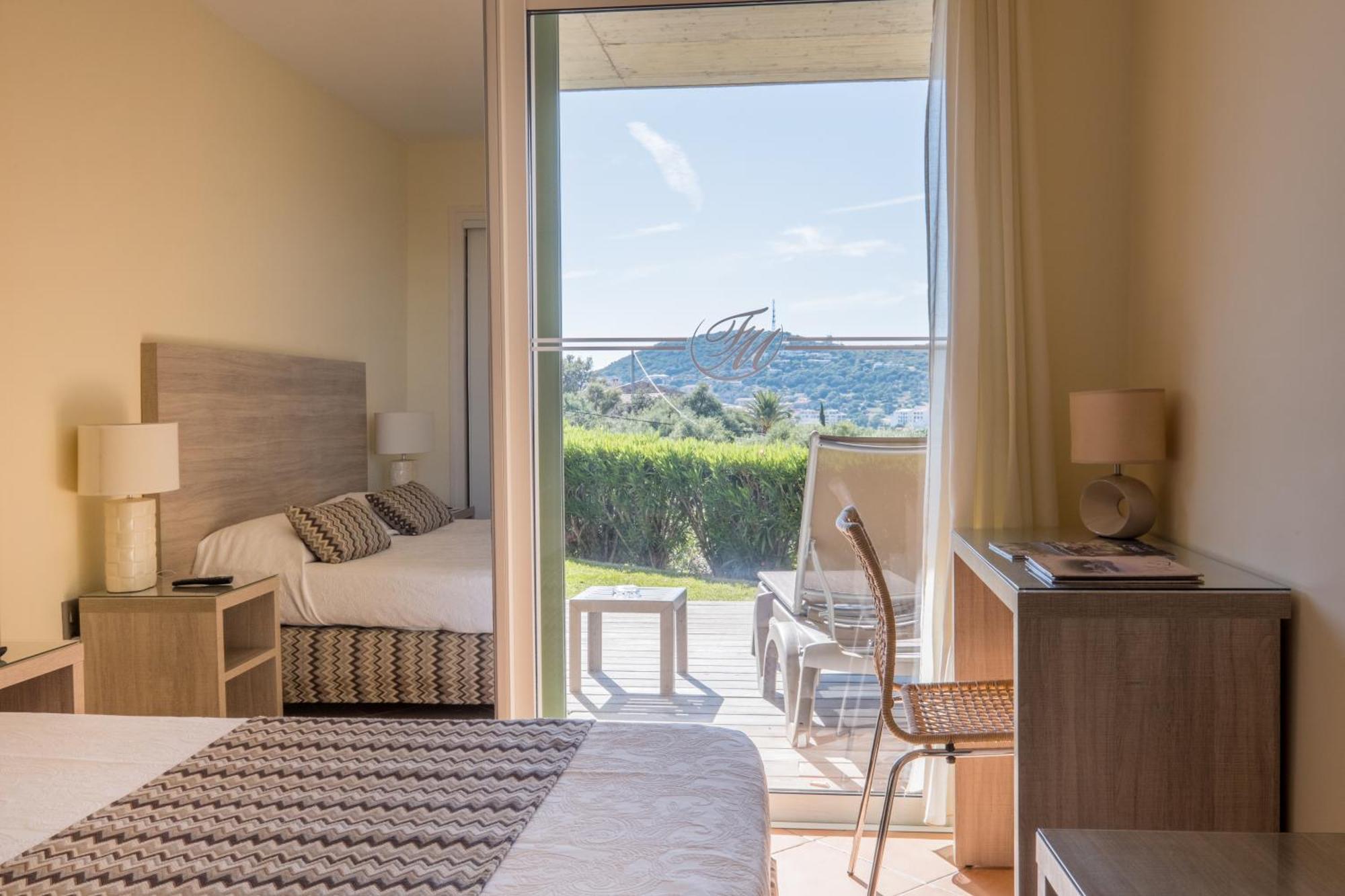 Hotel Funtana Marina LʼÎle-Rousse Exteriér fotografie